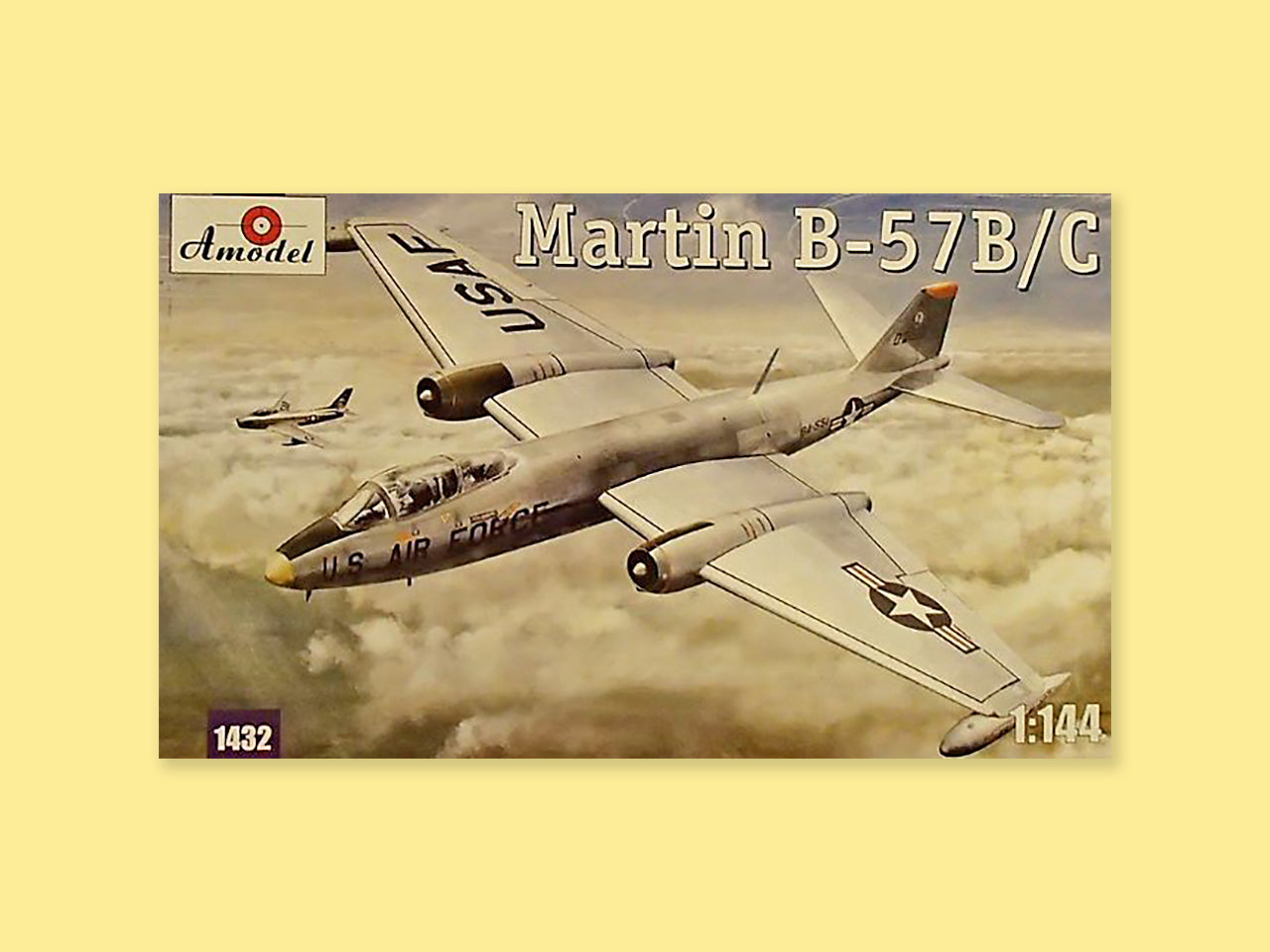 Martin B-57B/C
