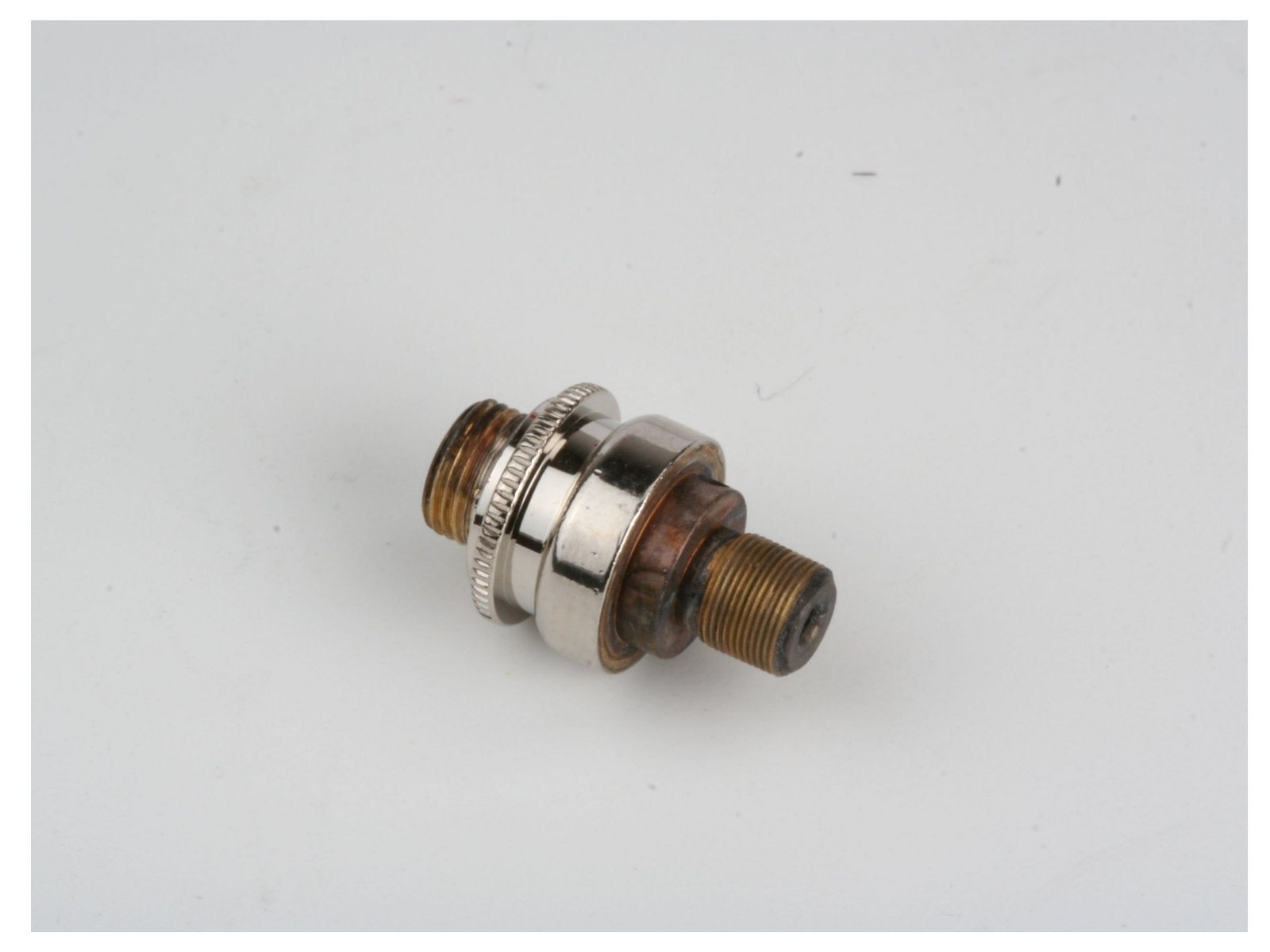 Valve head